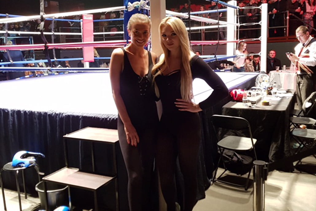 Ring Girls With Fight Club London At The Coronet On 7th December 2017 01
