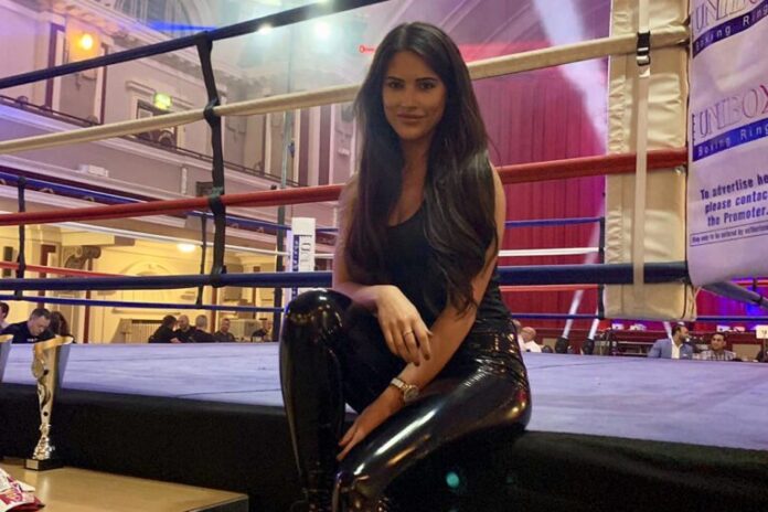 Ring Girl With Muay Thai Promotions In Stoke On 20th April 2019